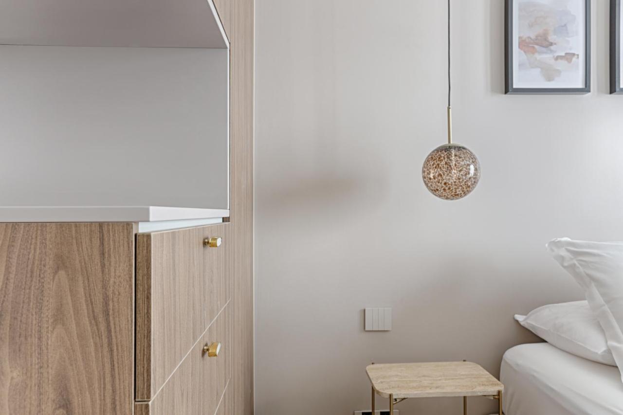 Unique Luxury Parisian Flat 2Br/6P -Champs Elysees 외부 사진