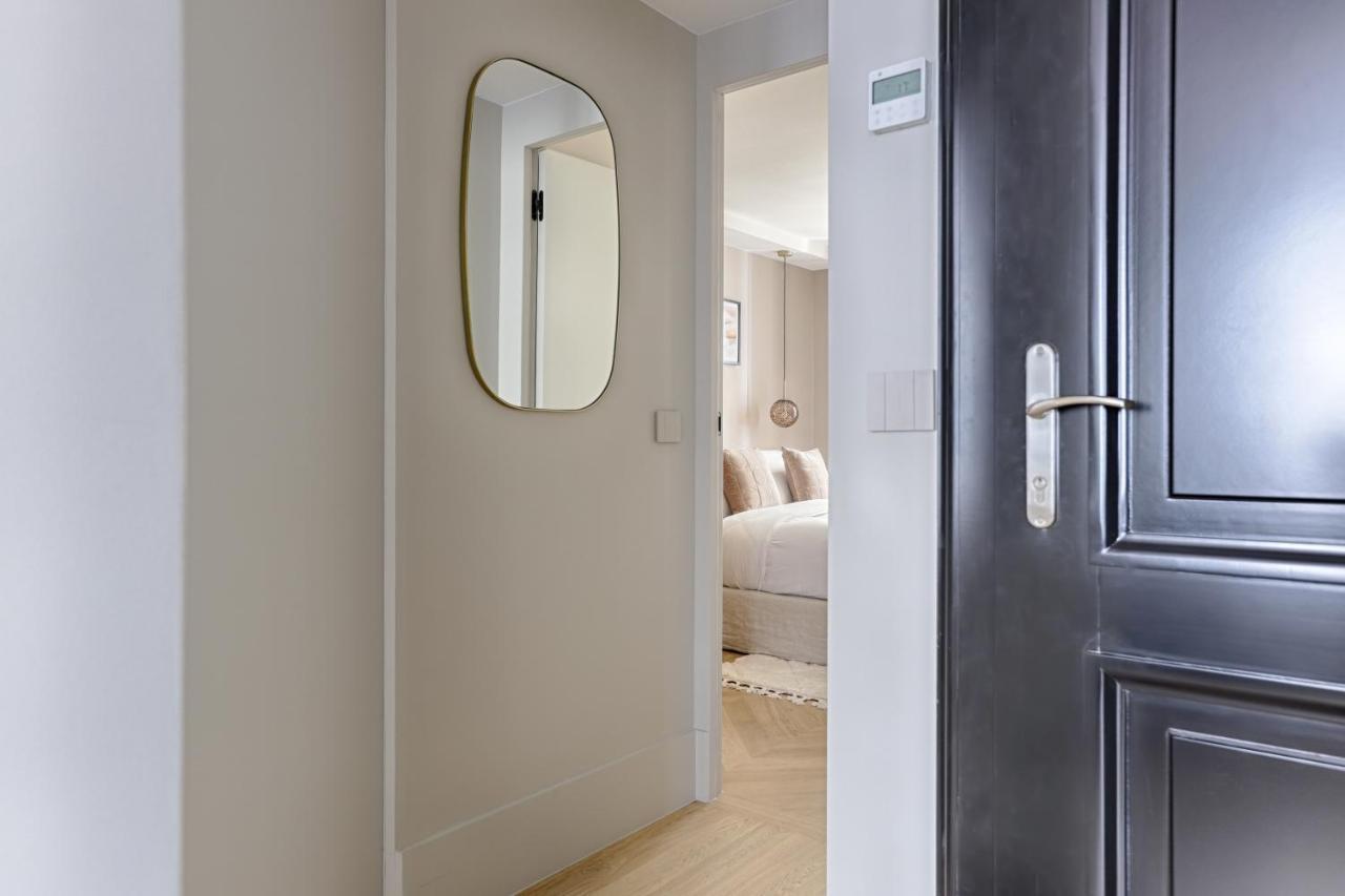Unique Luxury Parisian Flat 2Br/6P -Champs Elysees 외부 사진