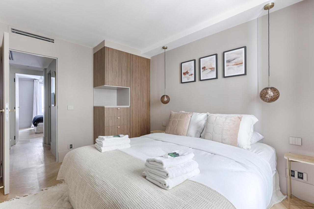 Unique Luxury Parisian Flat 2Br/6P -Champs Elysees 외부 사진