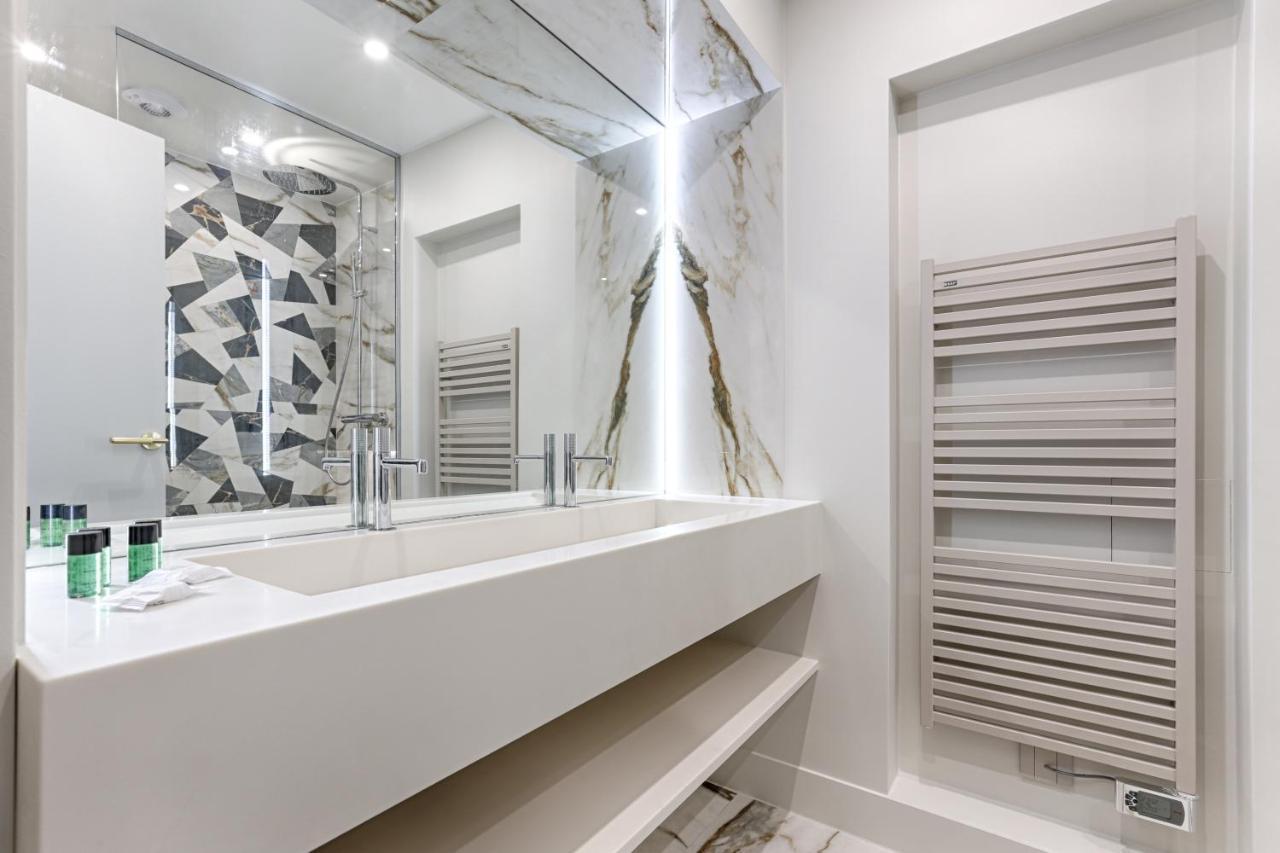 Unique Luxury Parisian Flat 2Br/6P -Champs Elysees 외부 사진