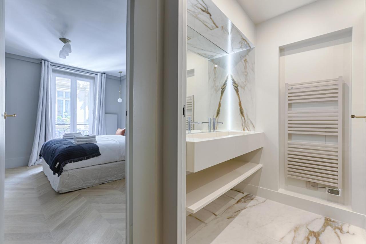 Unique Luxury Parisian Flat 2Br/6P -Champs Elysees 외부 사진